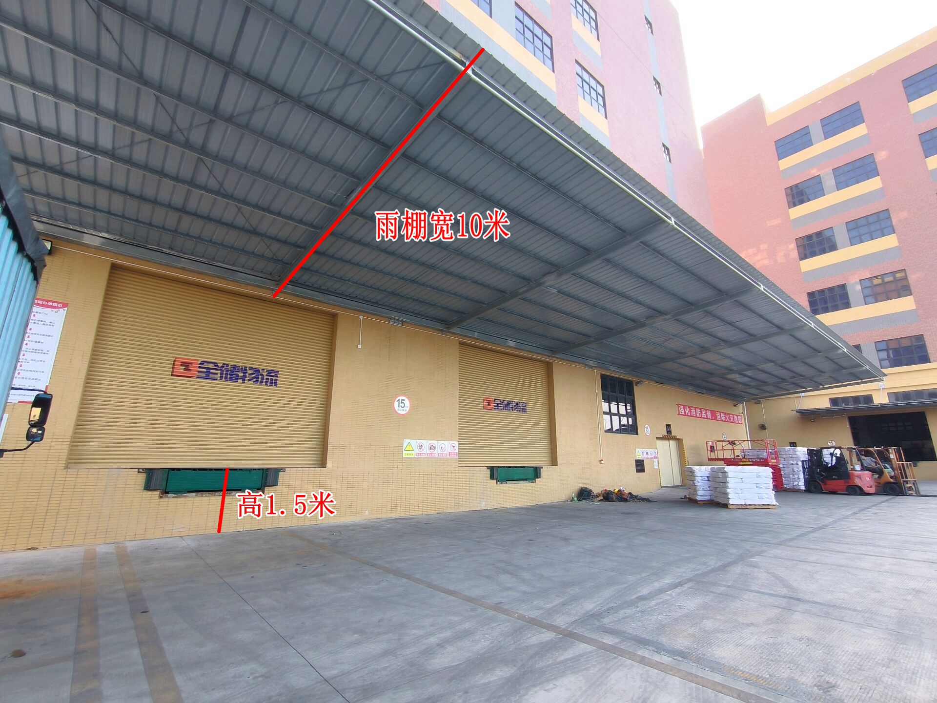 �����Ƚ��ȳ���FIFO�������ƶ����